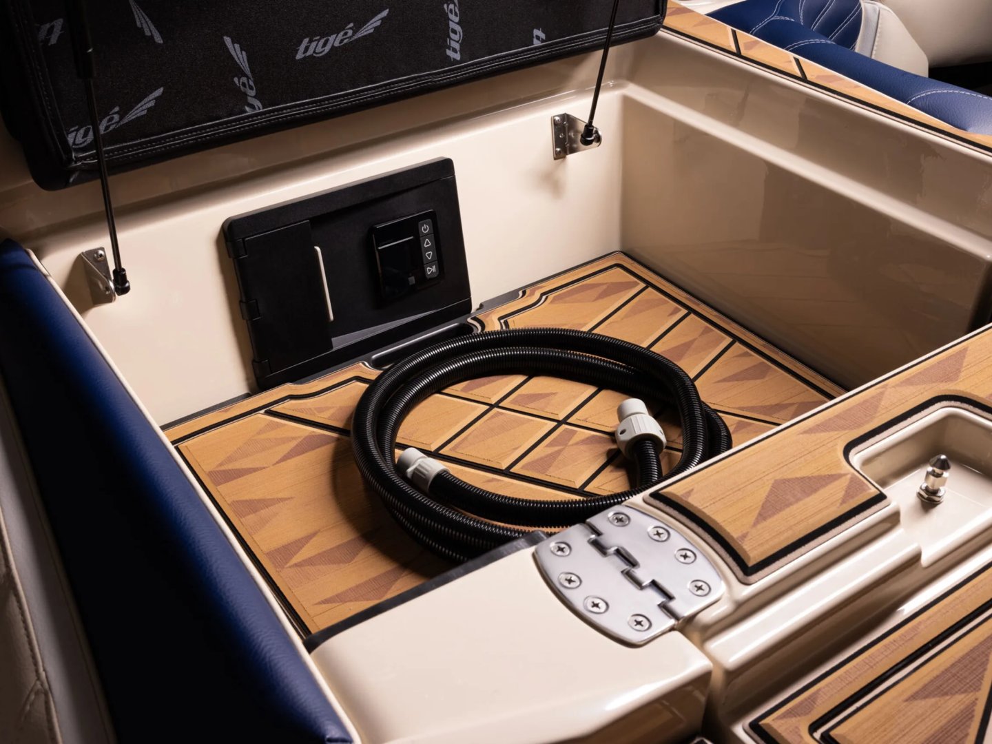 TIGÉ Ultré ZX TIGÉ Ultré ZX