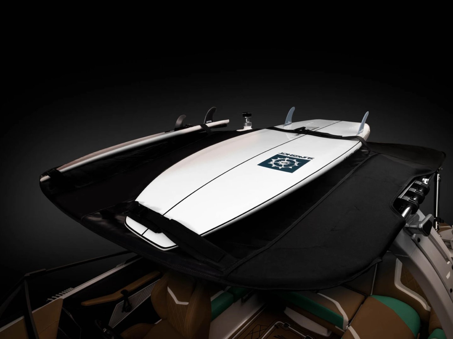 Alpha E3 Tower Alpha E3 Tower