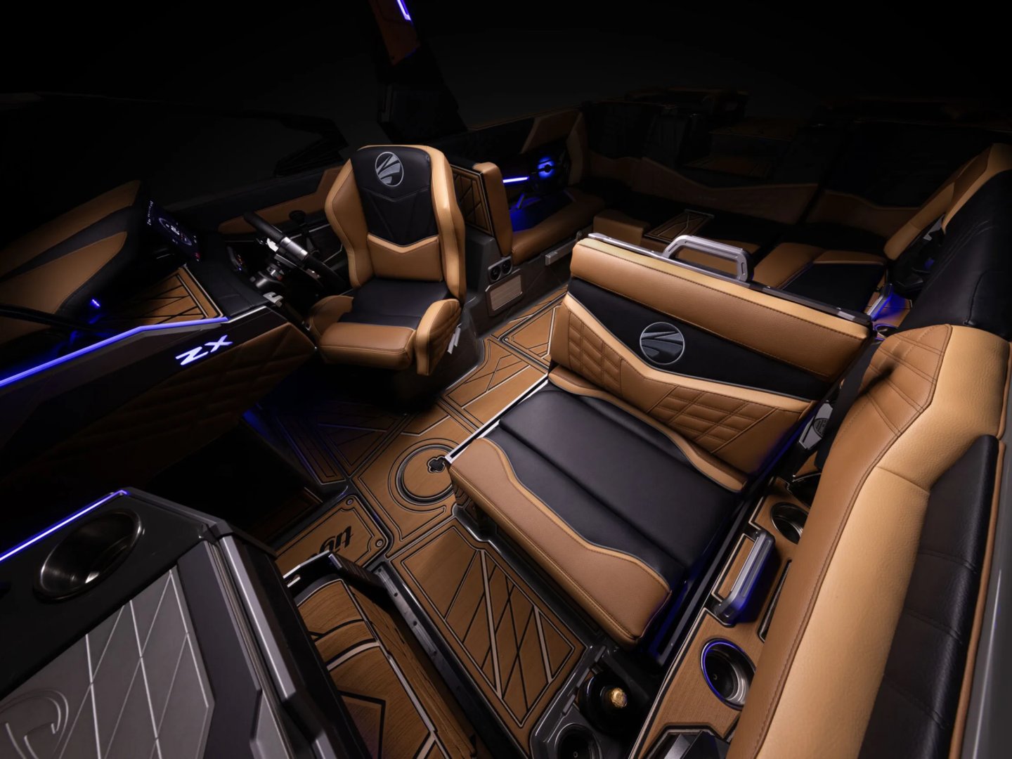 Ultré ZX Class Exclusive Features Ultré ZX Class Exclusive Features